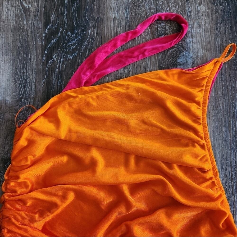 Andreadamo Draped Jersey Mono Shoulder Crop Top in Sex On the Beach Orange Small - Picture 9 of 14